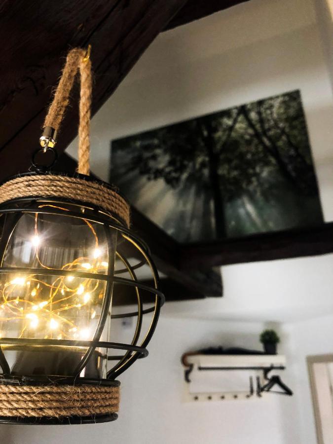 Maisonette Am Markt - Schlossblick - Wlan+Netflix Wernigerode Luaran gambar